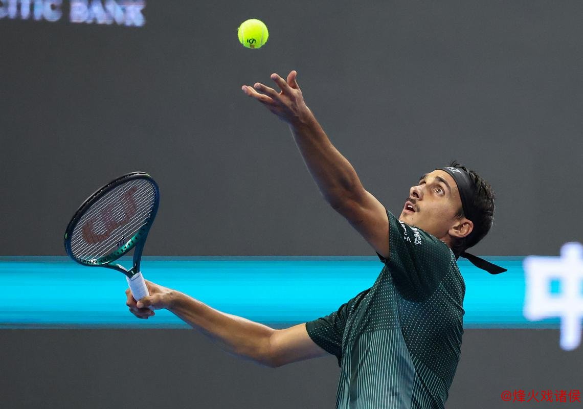 中网男单正赛第5日：TOP3种子晋级4强，卢布列夫遗憾落败