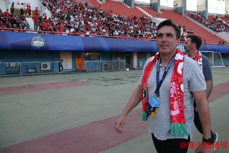 河南队主教练拉莫斯:打造更具侵略性的精彩足球 河南队主教练拉莫斯:打造更具侵略性的精彩足球