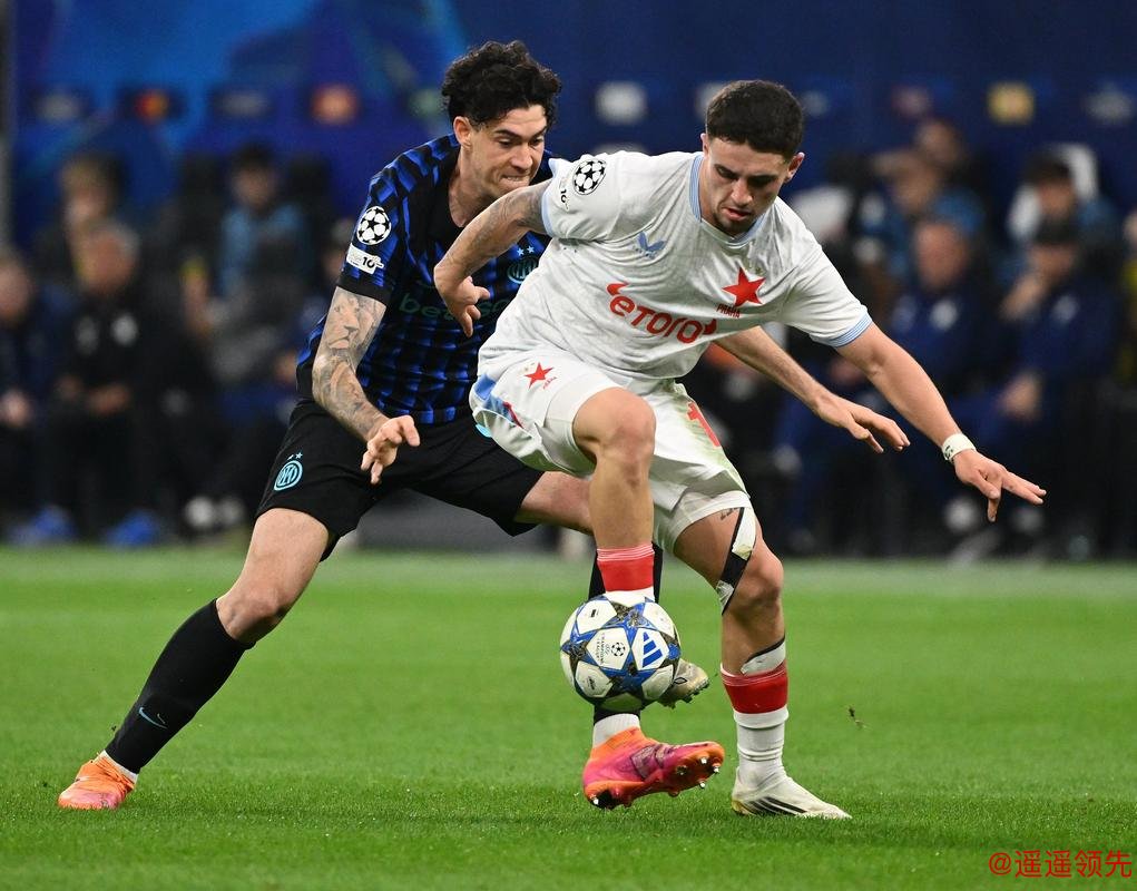 欧冠激战：布拉格斯拉维亚半场两球，<a href=